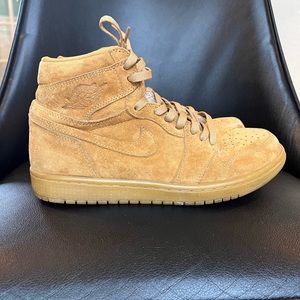 AIR JORDAN 1 HIGH
WHEAT-2017